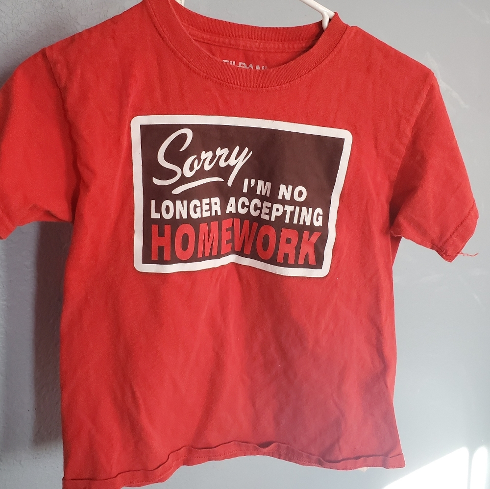 A red short sleeve shirt